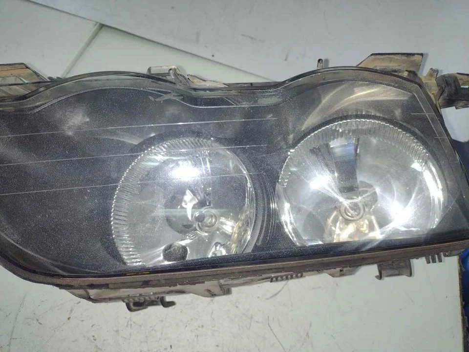 Foto de FARO DERECHO BMW SERIE 3 COUPE (E46) referencia 1301073018