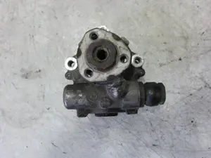 Foto de BOMBA DIRECCION SEAT IBIZA (6K1) referencia 6N0151547 foto 4