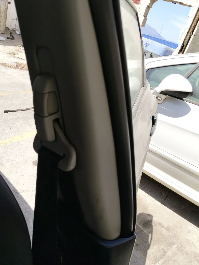Foto de CINTURON SEGURIDAD DELANTERO IZQUIERDO MAZDA 3 BERLINA (BK) 1.6 16V CAT (105 CV / 77 KW) referencia BP4K-57-690CFKZ