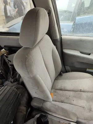 Foto de ASIENTO DELANTERO IZQUIERDO KIA CARNIVAL 2.9 CRDi CAT (185 CV / 136 KW) foto 2