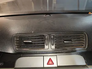 Foto de NO IDENTIFICADO VOLKSWAGEN PASSAT BERLINA (3C2) 2.0 TDI (140 CV / 103 KW) referencia 3C0880201AA