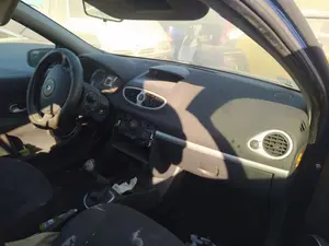 Foto de AIRBAG CORTINA DELANTERO DERECHO RENAULT CLIO III 1.2 16V (75 CV / 55 KW) referencia 985P04419R