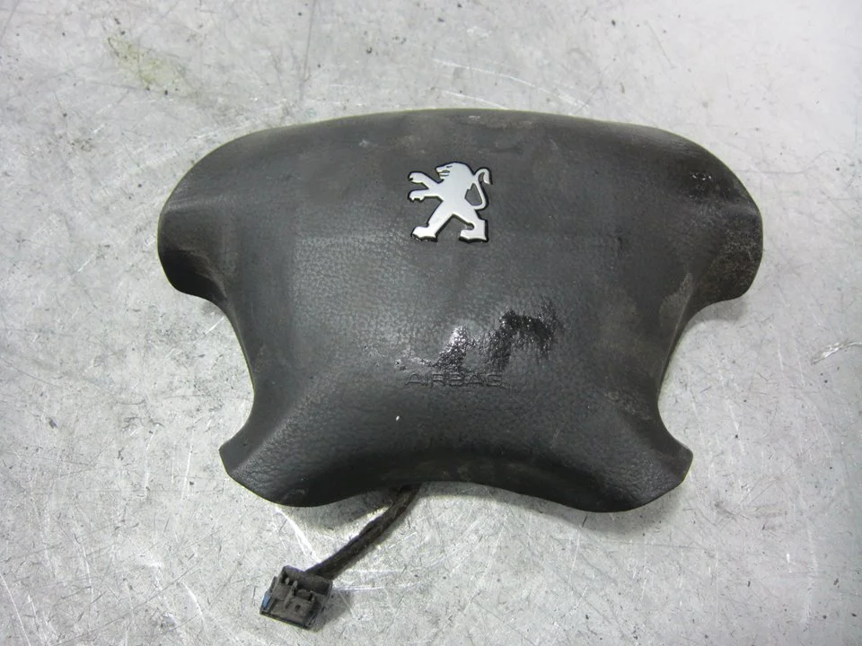 Foto de AIRBAG DELANTERO IZQUIERDO PEUGEOT 406 BERLINA (S1/S2) 2.0 HDi (109 CV / 80 KW) referencia 96330905ZL