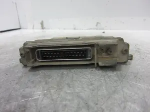 Foto de CENTRALITA MOTOR UCE RENAULT CLIO II FASE I (B/CB0) 1.9 Diesel (64 CV / 47 KW) referencia 7700111205 foto 2