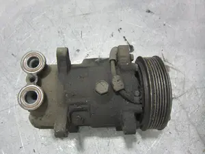 Foto de COMPRESOR AIRE ACONDICIONADO PEUGEOT 406 BERLINA (S1/S2) 1.9 Turbodiesel CAT (90 CV / 66 KW) referencia SD6VRB foto 3