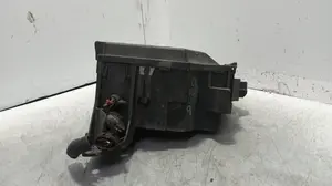 Foto de CAJA RELES / FUSIBLES OPEL CORSA C 1.2 16V CAT (Z 12 XE / LW4) (75 CV / 55 KW) referencia 09115986 foto 7