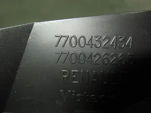 Foto de NO IDENTIFICADO RENAULT MEGANE I FASE 2 BERLINA (BA0) 1.9 dCi Diesel CAT (102 CV / 75 KW) referencia 7700432434 foto 3