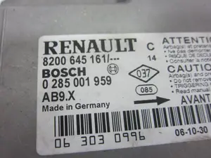 Foto de CENTRALITA AIRBAG RENAULT CLIO III 1.2 16V (75 CV / 55 KW) referencia 8200963406 foto 10
