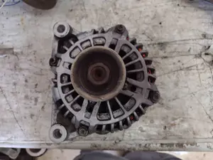 Foto de ALTERNADOR PEUGEOT 406 BERLINA (S1/S2) referencia 9635772880 foto 1
