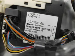 Foto de ELEVALUNAS TRASERO IZQUIERDO FORD FOCUS C-MAX (CAP)(2003) 1.8 TDCi Turbodiesel CAT (116 CV / 85 KW) referencia 3M51R24995GM foto 6