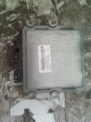 Foto de CENTRALITA MOTOR UCE CITROEN C3 1.4 HDi (68 CV / 50 KW) referencia 5WS40110CT foto 2