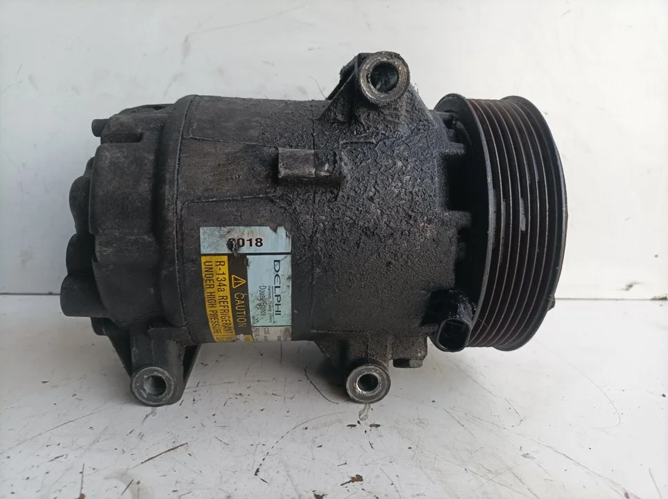 Foto de COMPRESOR AIRE ACONDICIONADO RENAULT MEGANE II GRANDTOUR referencia 8200309193