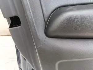 Foto de GUARNECIDO PUERTA DELANTERA IZQUIERDA AUDI A6 BERLINA (4F2) 4.2 V8 40V (335 CV / 246 KW) foto 4