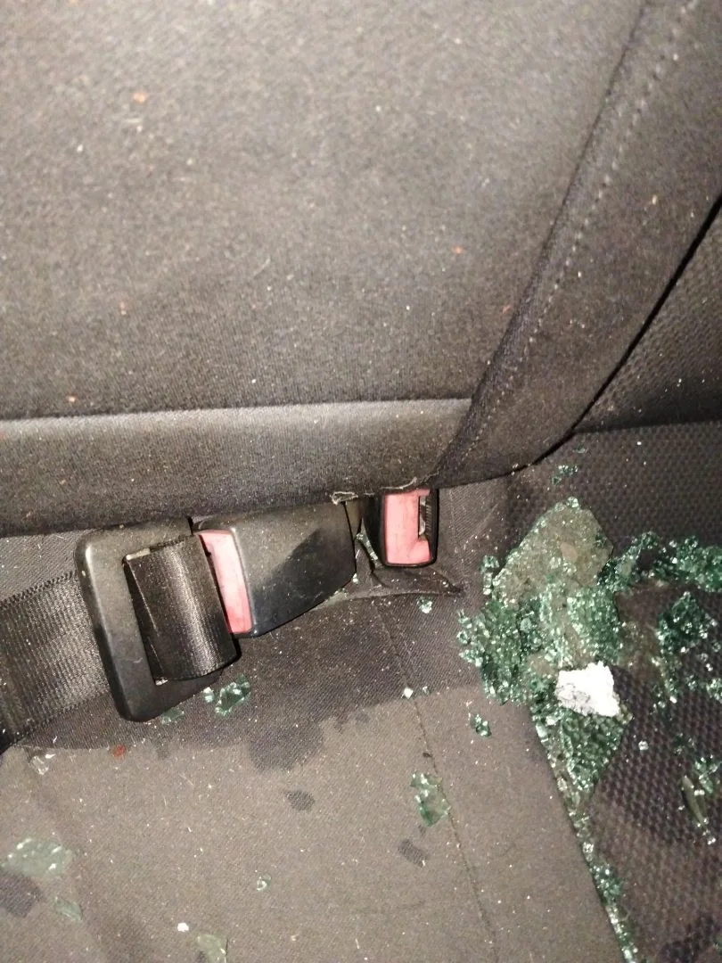 Foto de ENGANCHE CINTURON TRASERO IZQUIERDO AUDI A4 BERLINA (8E)