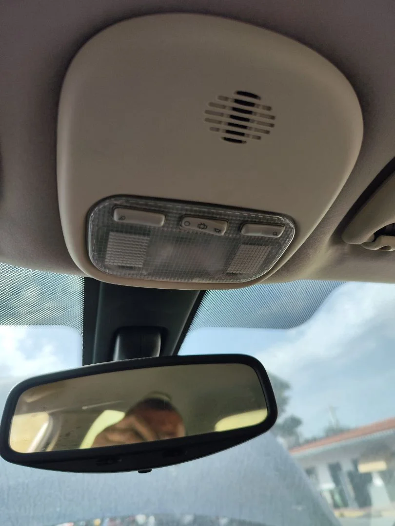 Foto de LUZ INTERIOR CITROEN C4 BERLINA 1.6 16V HDi (90 CV / 66 KW)