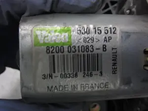 Foto de MOTOR LIMPIA TRASERO RENAULT ESPACE IV (JK0) 2.2 dCi Turbodiesel (150 CV / 110 KW) referencia 8200031083 foto 4