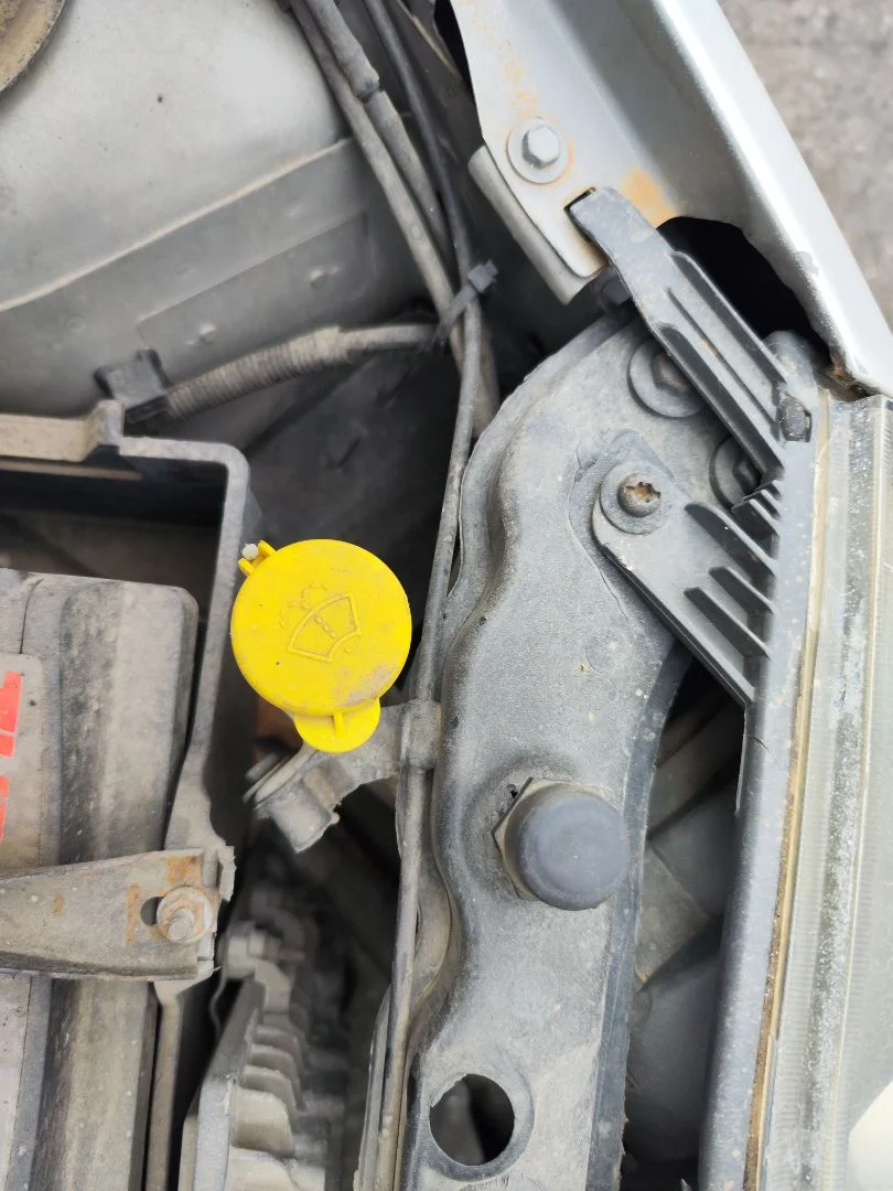 Foto de DEPOSITO LIMPIA FORD FIESTA (CBK) 1.4 TDCi CAT (68 CV / 50 KW) referencia 1354171