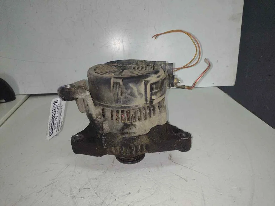 Foto de ALTERNADOR NISSAN MICRA (K11) 1.0 16V CAT (54 CV / 40 KW) referencia 0123115010