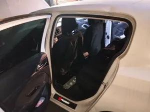 Foto de GOMAS CONTORNO PUERTA PEUGEOT 308