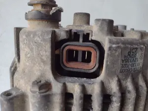 Foto de ALTERNADOR RENAULT MASTER II FASE 2 FURGÓN referencia 23100DB00B foto 7