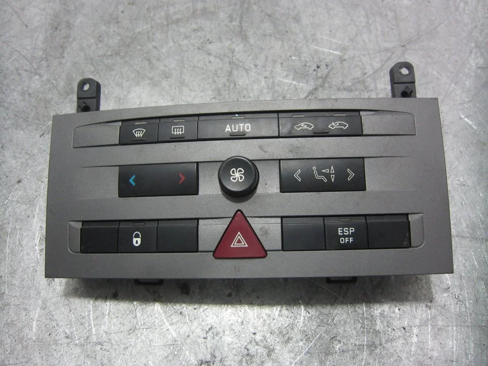 Foto de MANDO CALEFACCION / AIRE ACONDICIONADO PEUGEOT 407 SW 2.0 16V CAT (136 CV / 100 KW) referencia 96610448YW