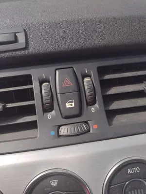 Foto de WARNING BMW SERIE Z4 ROADSTER (E89) 2.5 24V CAT (204 CV / 150 KW)