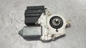 Foto de MOTOR ELEVALUNAS DELANTERO IZQUIERDO SEAT CORDOBA BERLINA (6L2) 1.4 16V (101 CV / 74 KW) referencia 6Q2959802A foto 3