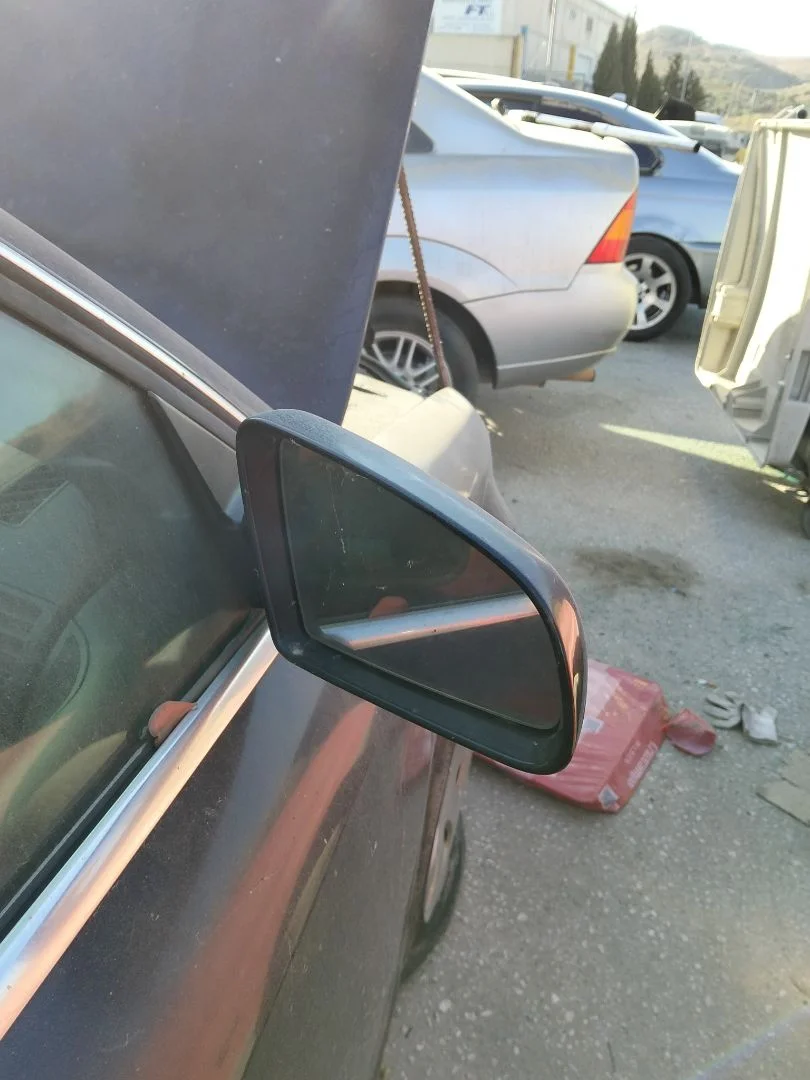 Foto de RETROVISOR IZQUIERDO AUDI A4 BERLINA (8E) 1.9 TDI (131 CV / 96 KW)