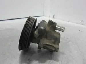 Foto de BOMBA DIRECCION VOLKSWAGEN POLO III BERLINA (6N2) referencia 6N042212154A foto 2