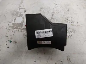Foto de CAJA RELES / FUSIBLES VOLVO V40 FAMILIAR referencia 30859714