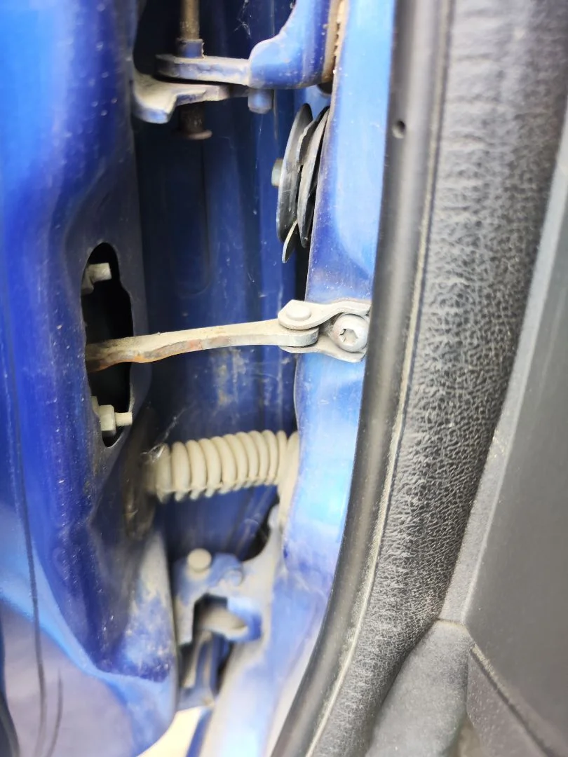 Foto de RETENEDOR PUERTA CITROEN C2 1.1 (60 CV / 44 KW)