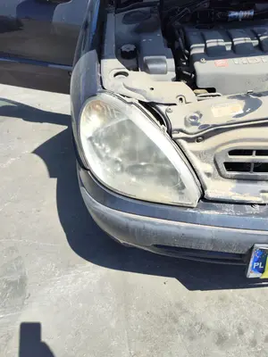 Foto de FARO DERECHO CITROEN XSARA BERLINA 2.0 HDi CAT (RHY / DW10TD) (90 CV / 66 KW)