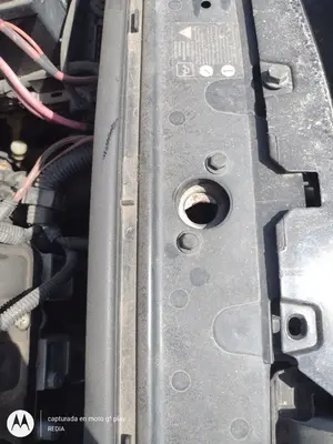 Foto de CERRADURA CAPO RENAULT MEGANE II COUPE/CABRIO 1.6 16V (112 CV / 82 KW)