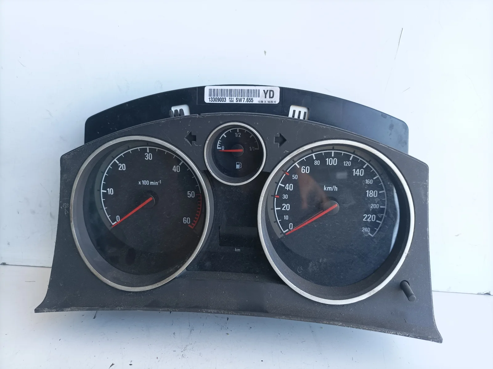 Foto de CUADRO INSTRUMENTOS OPEL ZAFIRA B 1.7 16V CDTI (110 CV / 81 KW) referencia 13309003