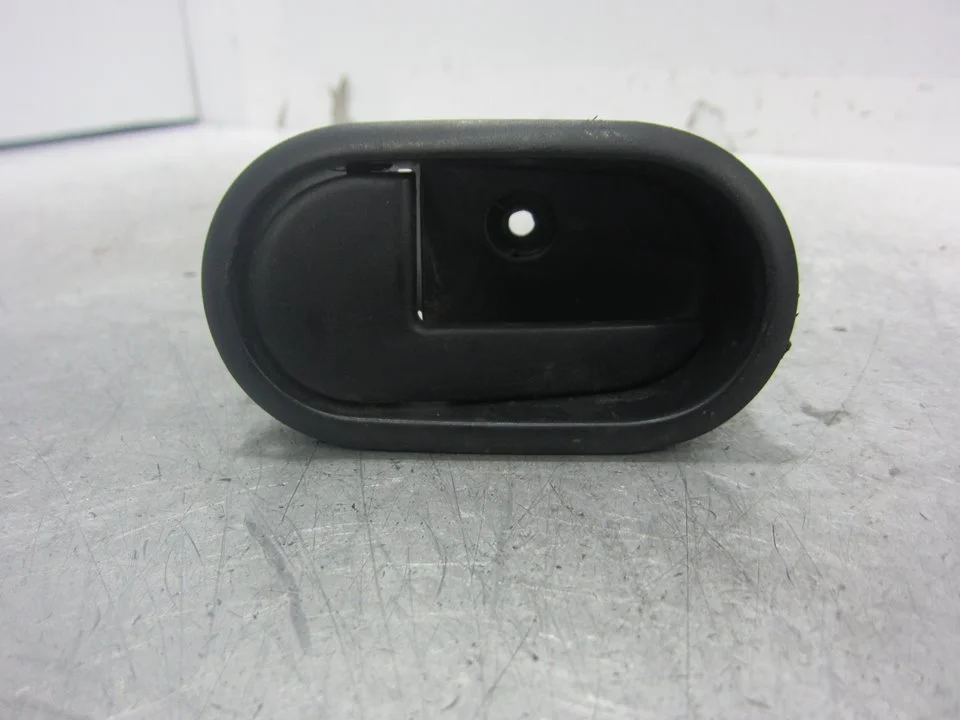 Foto de MANETA INTERIOR DELANTERA IZQUIERDA FORD FIESTA (CBK) referencia 2S61A22601