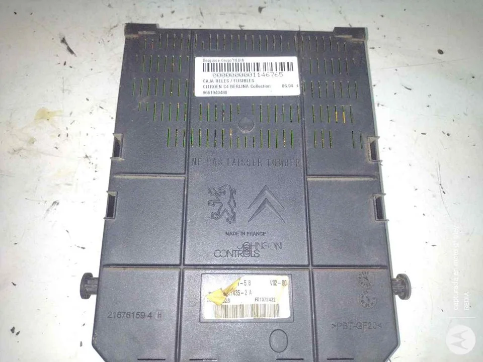 Foto de CAJA RELES / FUSIBLES CITROEN C4 BERLINA 1.6 16V HDi (90 CV / 66 KW) referencia 9661940480
