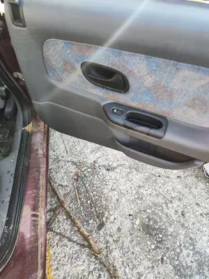 Foto de ELEVALUNAS TRASERO DERECHO RENAULT LAGUNA (B56) 2.0  (113 CV / 83 KW)