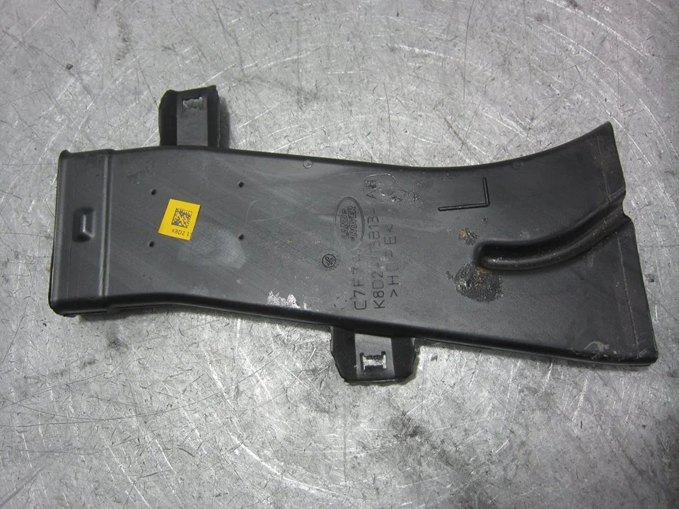 Foto de NO IDENTIFICADO LAND ROVER RANGE ROVER EVOQUE 2.0 Td4 CAT (150 CV / 110 KW) referencia K8D2113B13AB