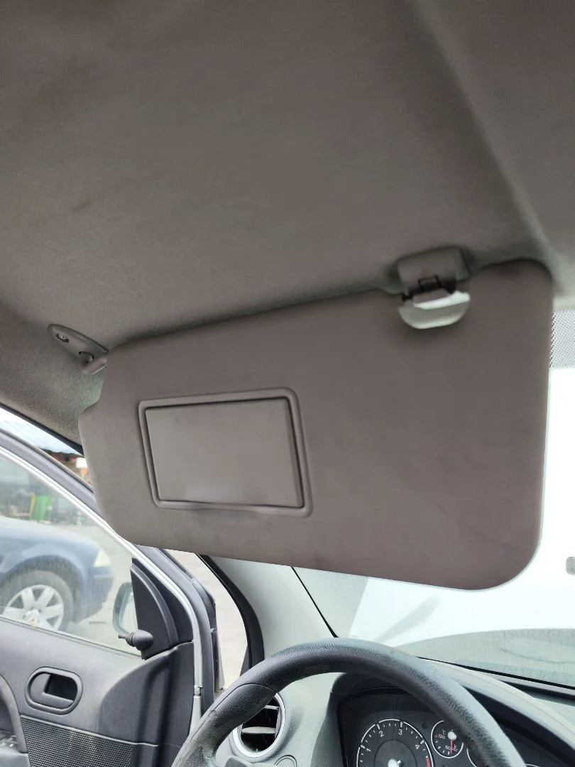 Foto de PARASOL IZQUIERDO FORD FIESTA (CBK) 1.4 TDCi CAT (68 CV / 50 KW)
