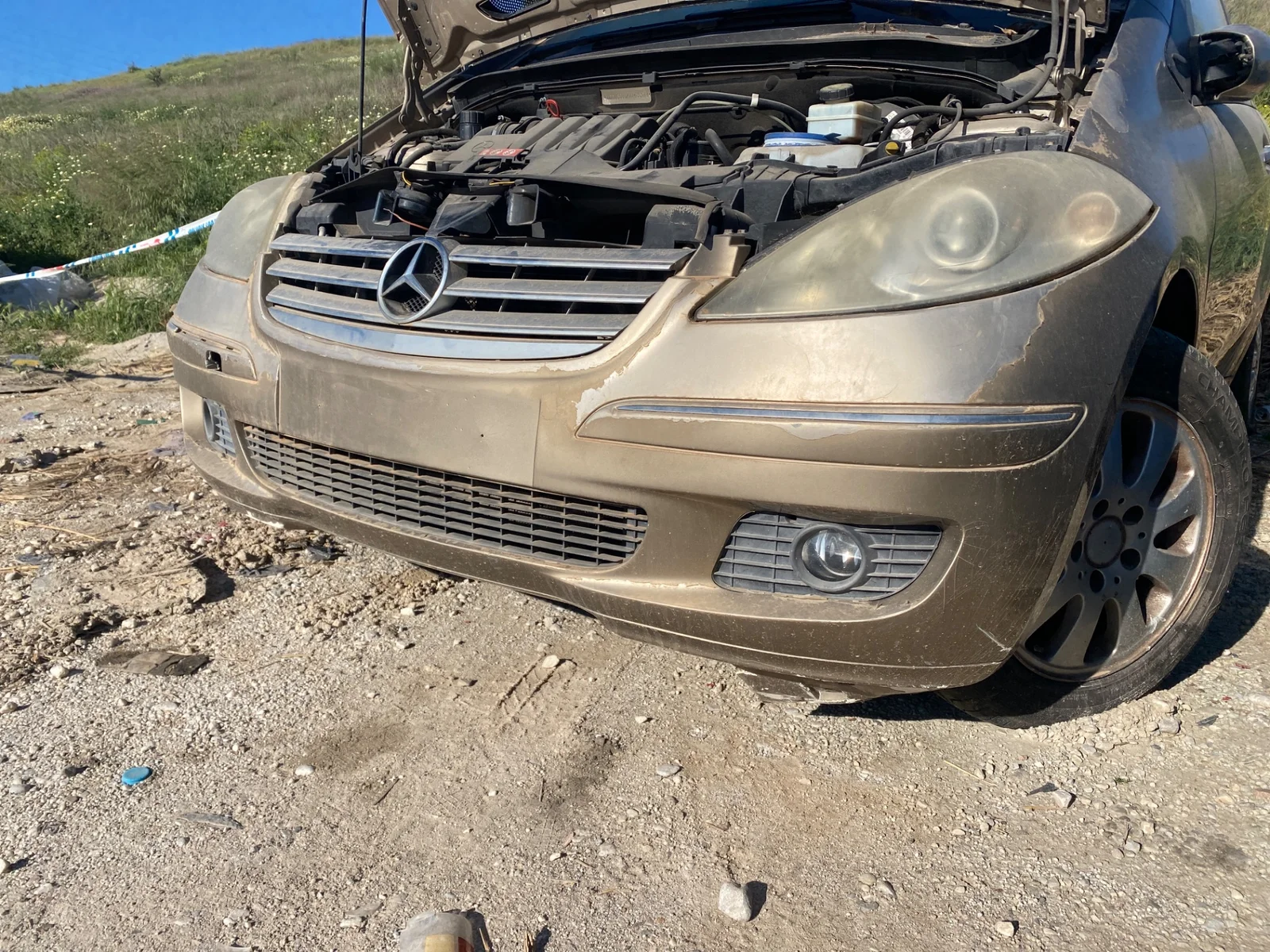Foto de PARAGOLPES DELANTERO MERCEDES-BENZ CLASE A (BM 169) 2.0 CDI CAT (109 CV / 80 KW)