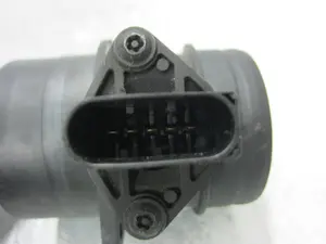 Foto de CAUDALIMETRO VOLKSWAGEN GOLF V (1K1)(10.2003) referencia 0281002461 foto 2