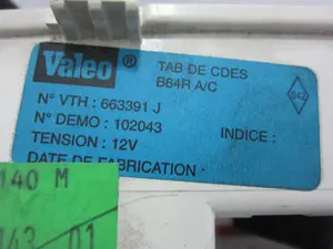 Foto de MANDO CALEFACCION / AIRE ACONDICIONADO RENAULT MEGANE I FASE 2 BERLINA (BA0) 1.9 dTi Diesel (80 CV / 59 KW) referencia 663391J foto 3
