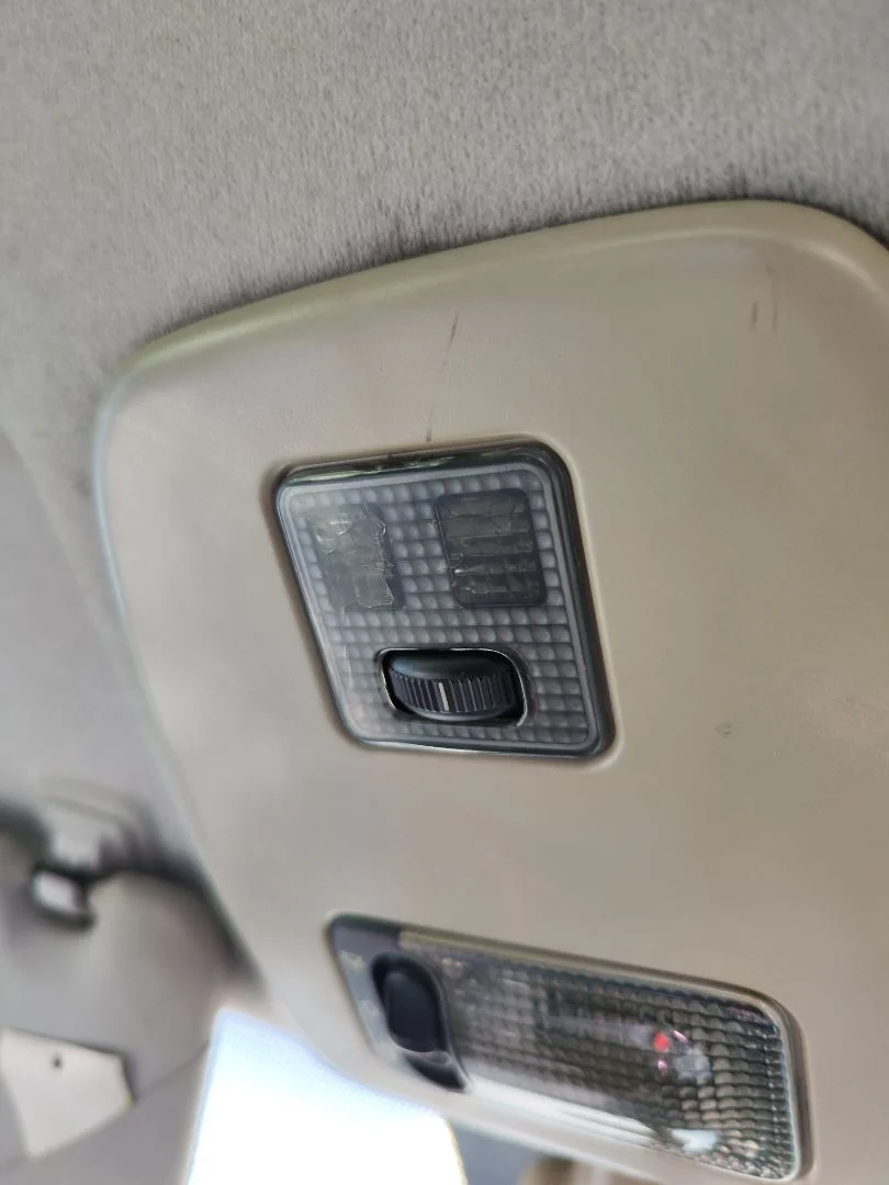 Foto de LUZ INTERIOR CITROEN XSARA BERLINA 1.6 16V CAT (NFU / TU5JP4) (109 CV / 80 KW) referencia 6362K9
