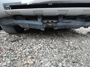 Foto de PARAGOLPES DELANTERO LAND ROVER RANGE ROVER (LM) 4.4 V8 CAT (306 CV / 225 KW) foto 2