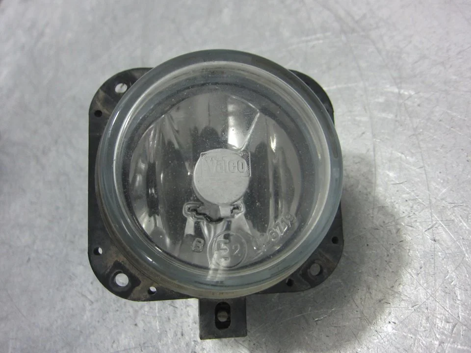 Foto de FARO ANTINIEBLA IZQUIERDO CITROEN XSARA PICASSO referencia 9638225680