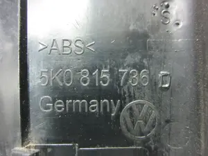 Foto de NO IDENTIFICADO VOLKSWAGEN GOLF VI (5K1)(10.2008) 1.6 TDI DPF (105 CV / 77 KW) referencia 5K0815736D foto 4