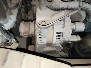 Foto de ALTERNADOR CHRYSLER VOYAGER (RG)