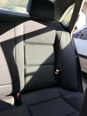 Foto de ASIENTOS TRASERO IZQUIERDO AUDI A4 BERLINA (8E) 1.9 TDI (131 CV / 96 KW)