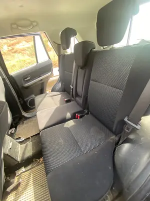 Foto de JUEGO ASIENTOS COMPLETO SUZUKI GRAND VITARA (JB/JT) 2.0 16V CAT (140 CV / 103 KW) foto 2