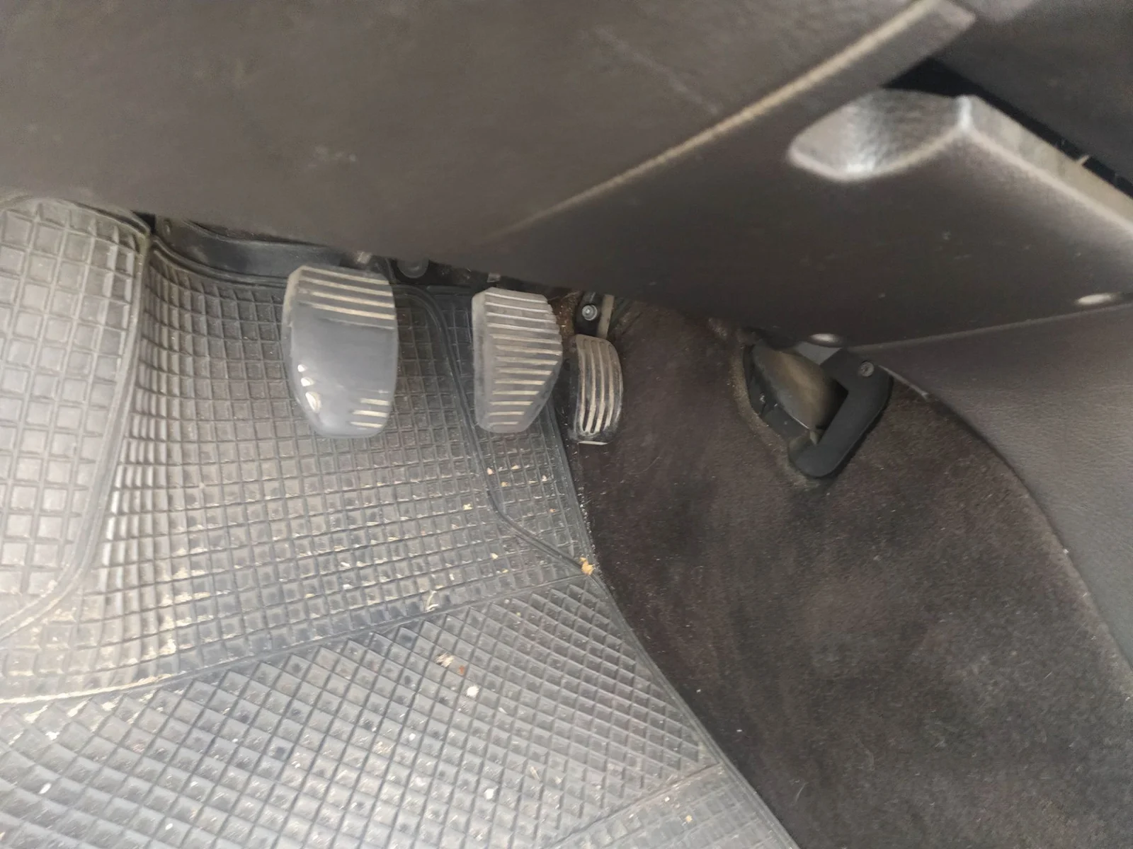 Foto de PEDAL EMBRAGUE PEUGEOT 607 (S1)(12.2000) 2.2 (158 CV / 116 KW)